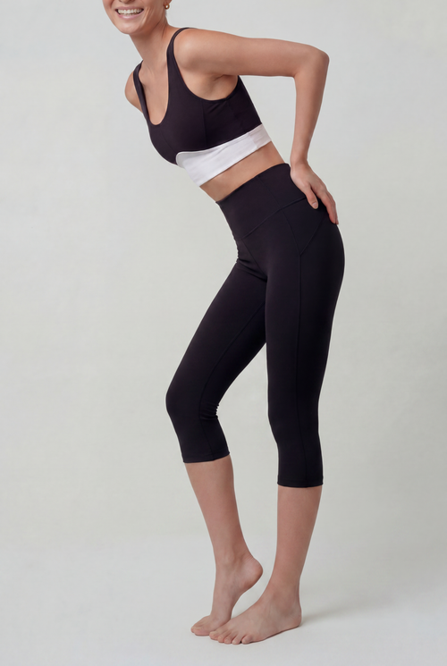 PLAY | Capri Leggings